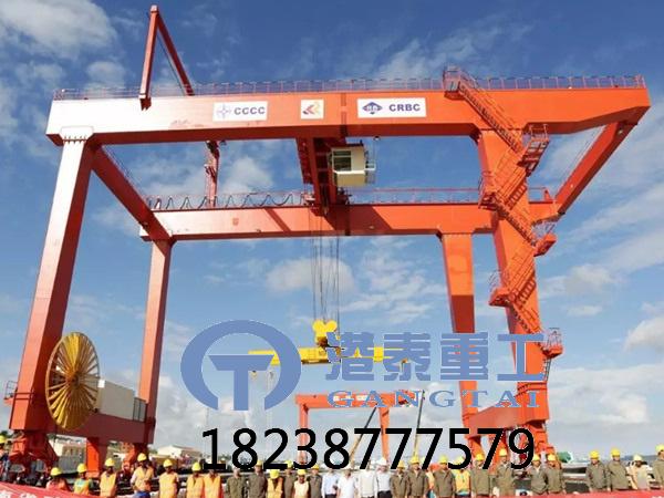軌道式集裝箱龍門吊作業穩定性強