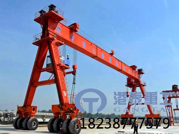 輪胎式起重機控制操作動作避免慣性斜拉